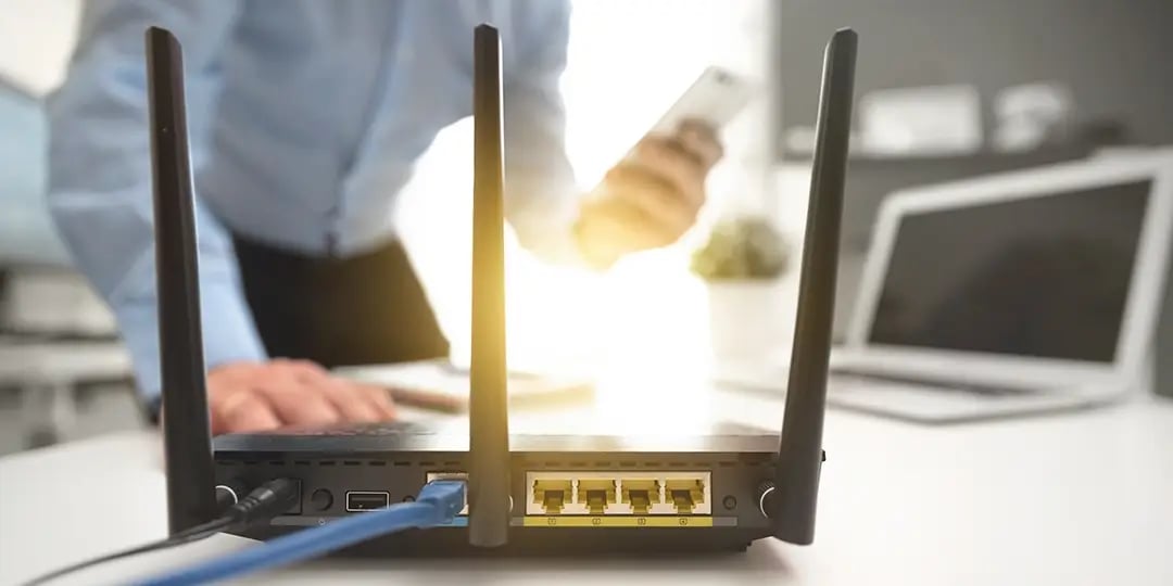 router-2-1080x540px